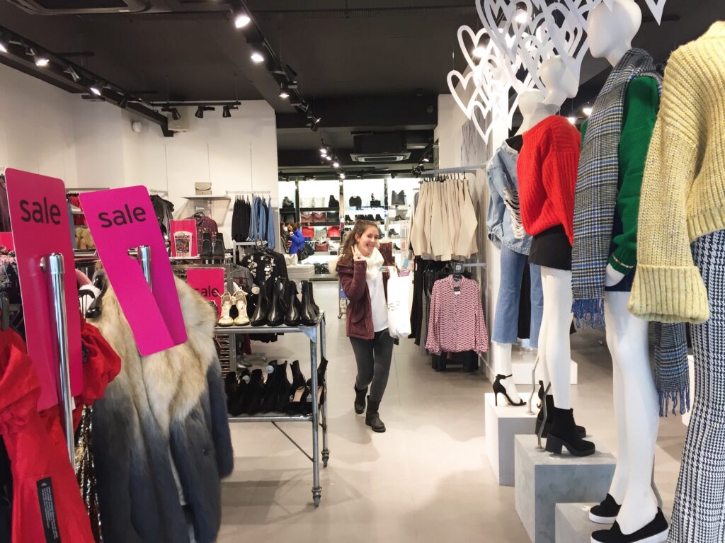 Retail shopping
